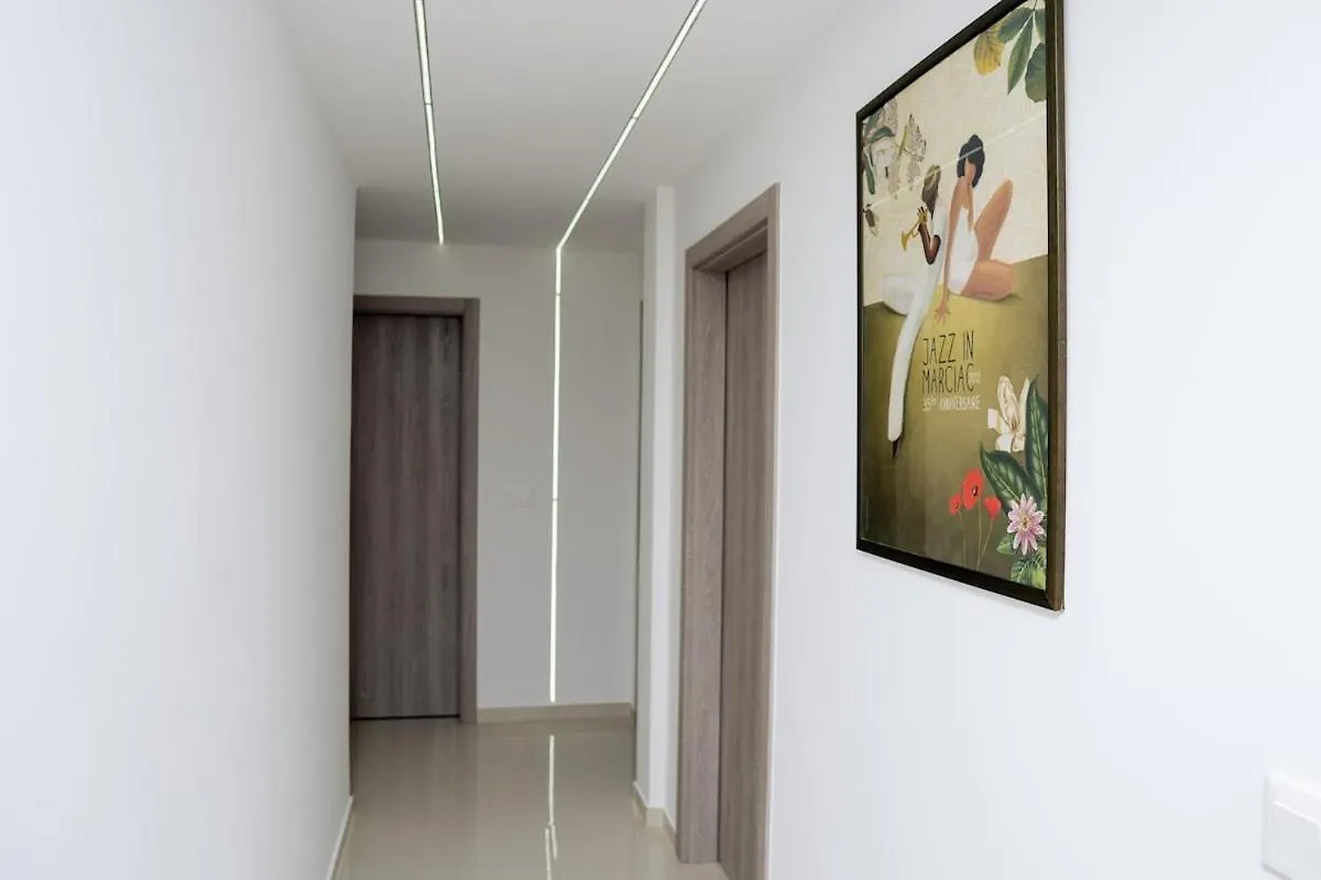 Spacious 3-Bedroom Apt Near Kebra Kanela Beach Praia